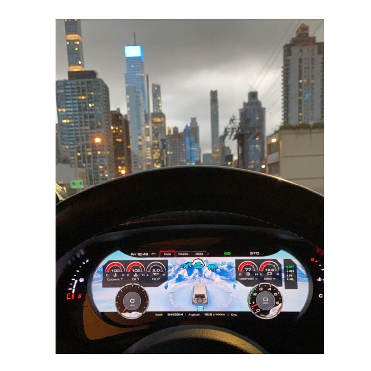 Digital car dashboard J Pro with LCD screen CaRobotor