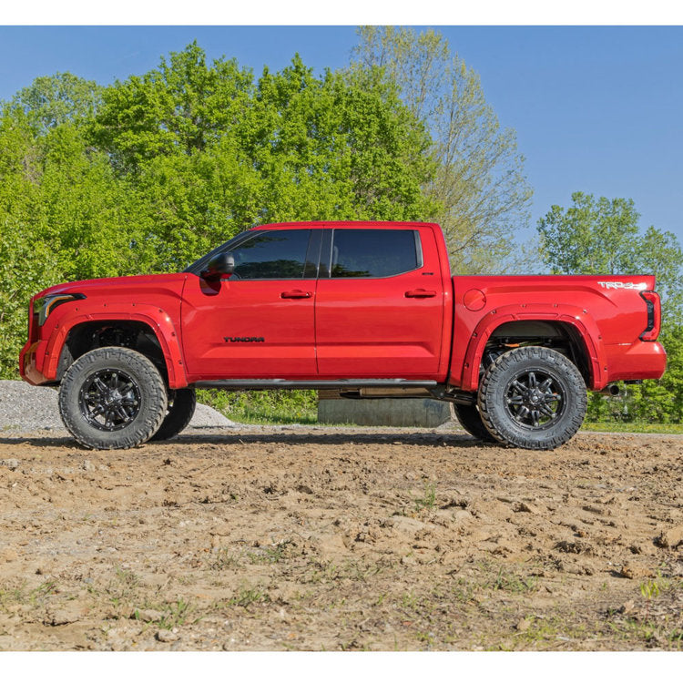 Front and rear fender flares Rough Country Defender Pocket