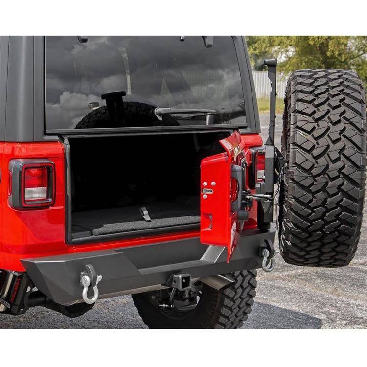 Rear bumper with tire carrier Rough Country Trail