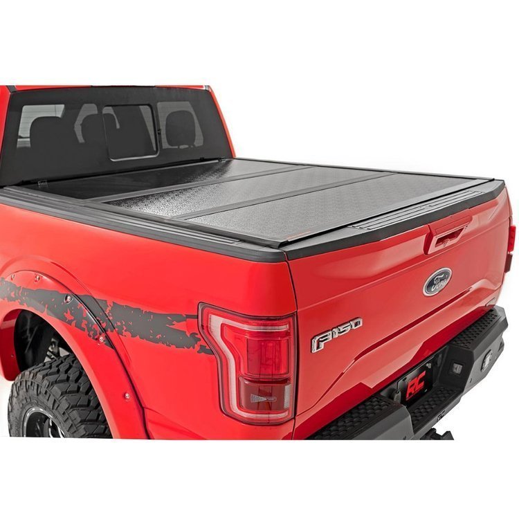 Copricassone rigido ripiegabile a basso profilo Rough Country 5' 5"