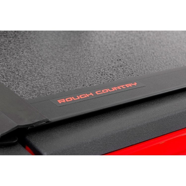Copricassone rigido ripiegabile a basso profilo Rough Country 6' 6"