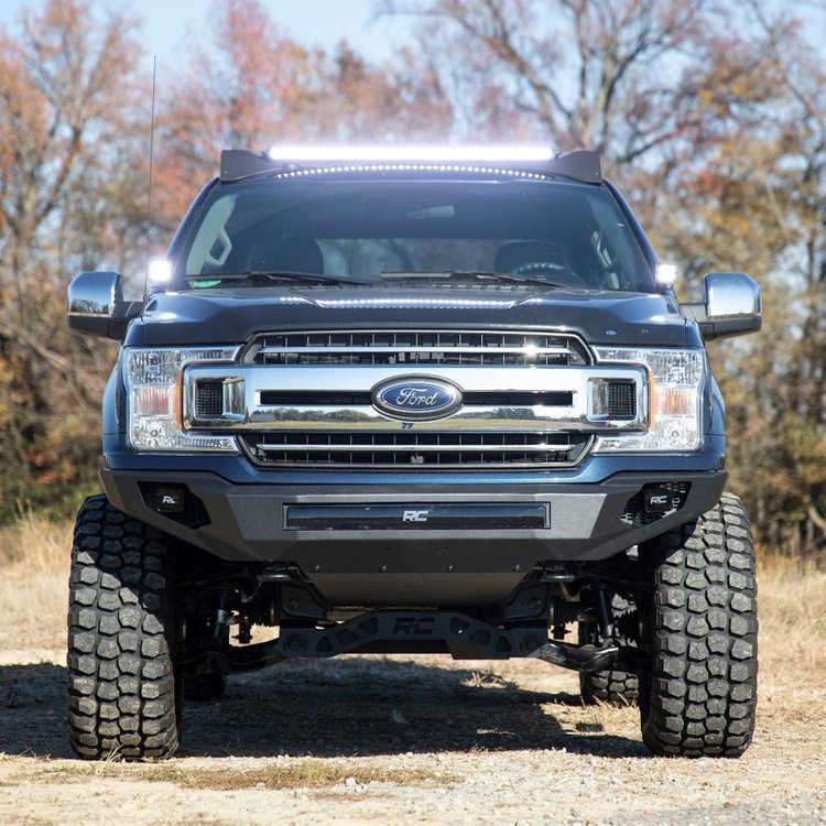 Sistema portapacchi con barra LED anteriore 40" Rough Country