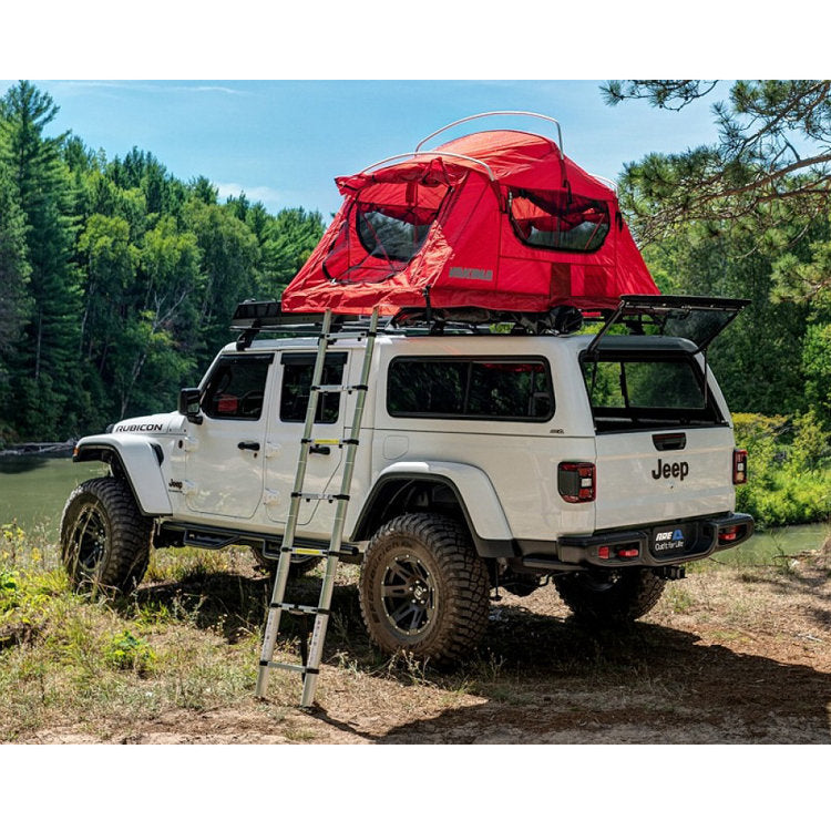 Truck cap with roof tracks, hardtop heavy-duty ARE CX Classic Crew Cab