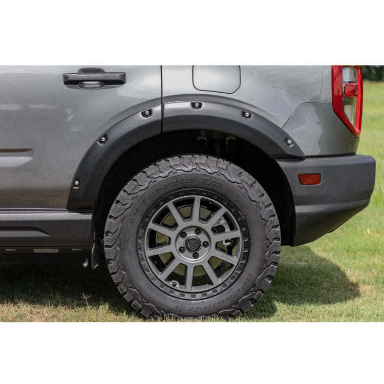 Front and rear fender flares Rough Country Pocket