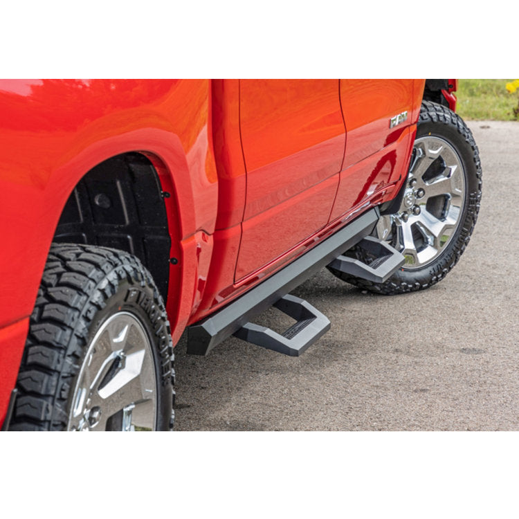 Adjustable side steps Rough Country SR2